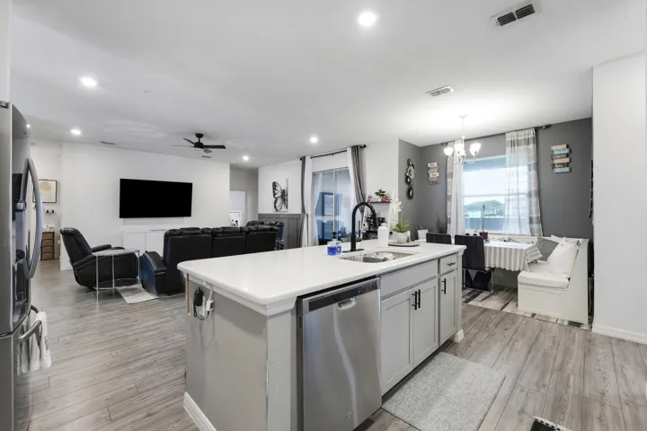 Open-Concept Kitchen and Living Space