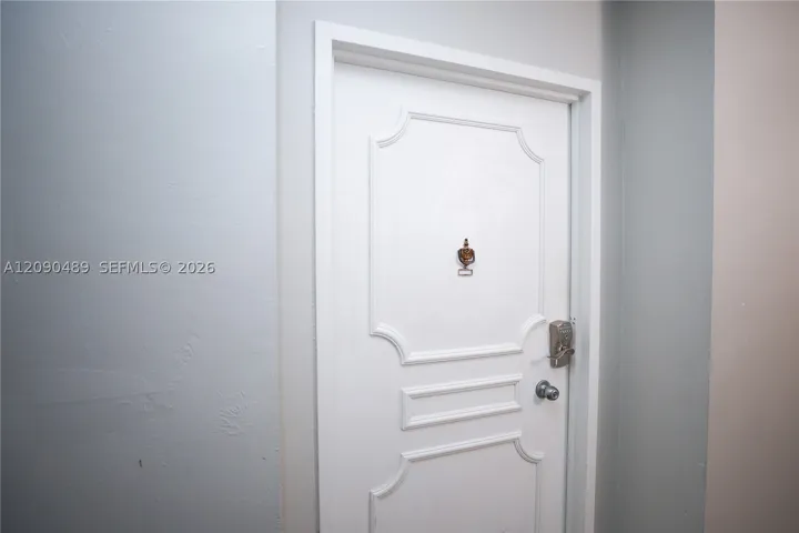 7135 Collins Ave 735, Miami Beach, Florida 33141