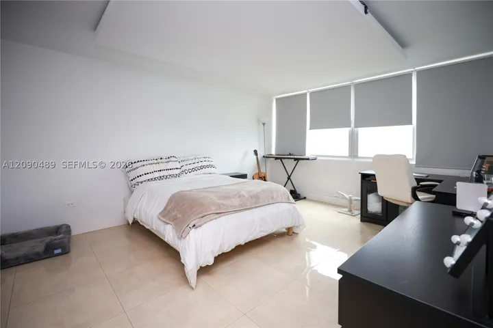 7135 Collins Ave 735, Miami Beach, Florida 33141