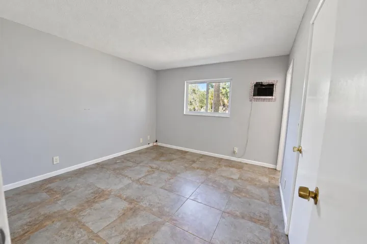 220 unit 3 bedroom