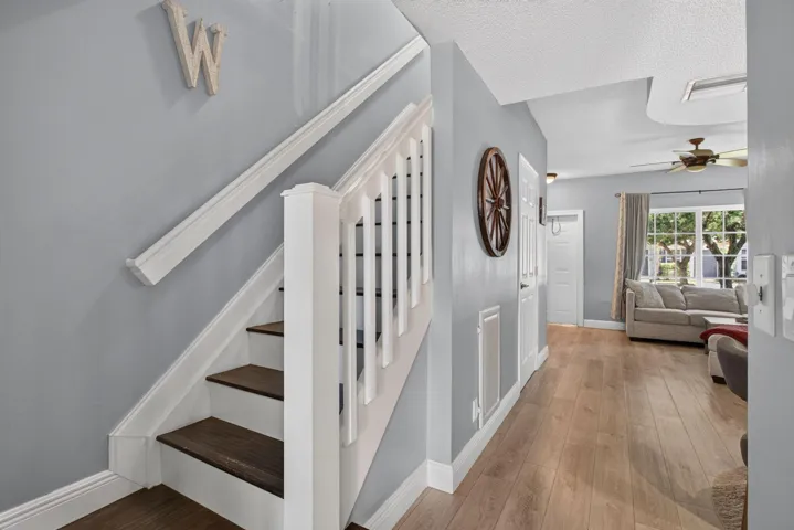 18-web-or-mls-3125-0396