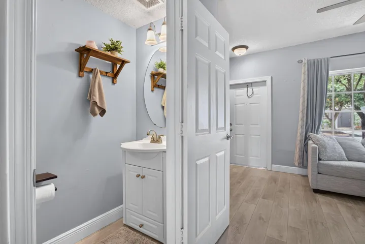 9-web-or-mls-3125-0358