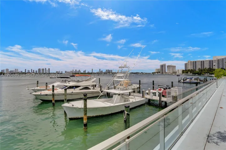 Dock