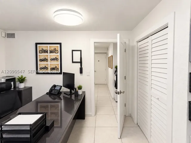 Office 5 - Additional View