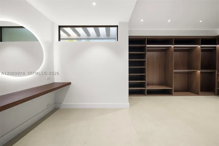 Closet