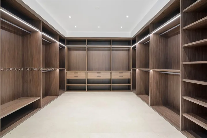 Closet