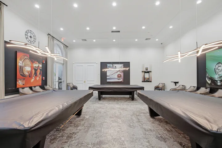 22-Clubhouse-Billiard