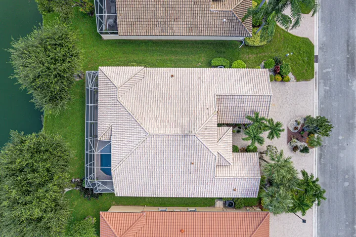 70-Aerial-Home Overhead