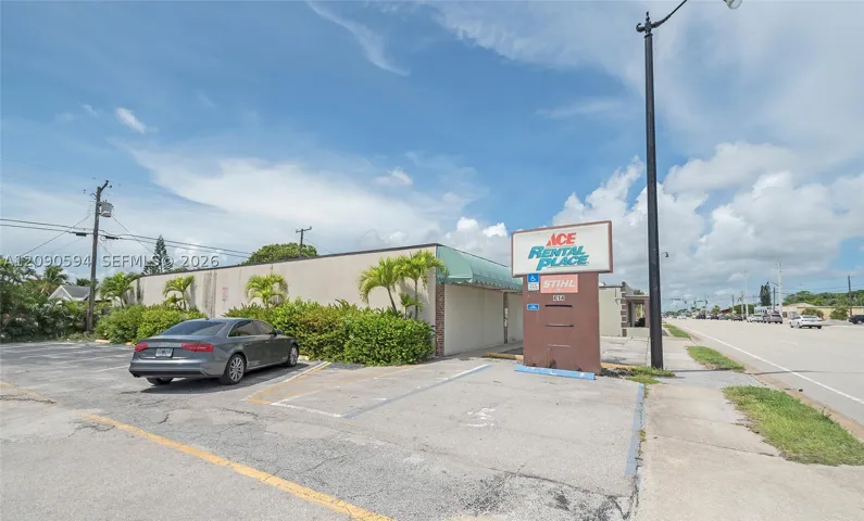 1212 & 414 W LANTANA ROAD