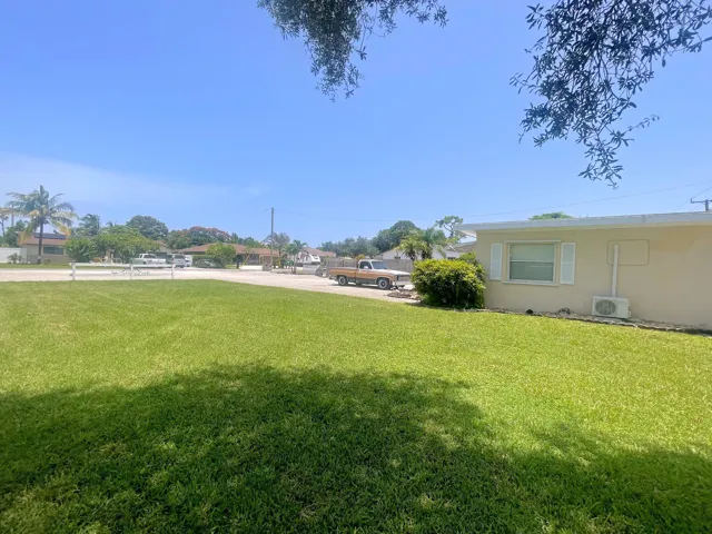 1007 NW 7th