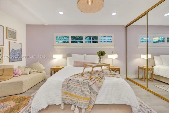 Bedroom