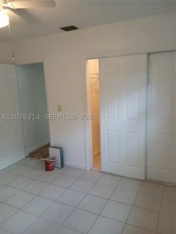 2nd bedroom closet