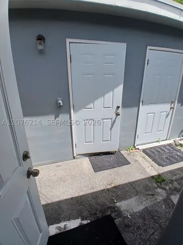 entrance to detached garage in the back