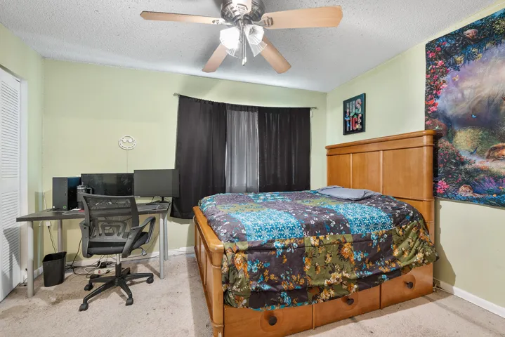 1469_Sussex_Dr_017