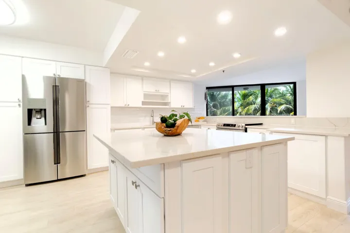 AMAZING KITCHEN