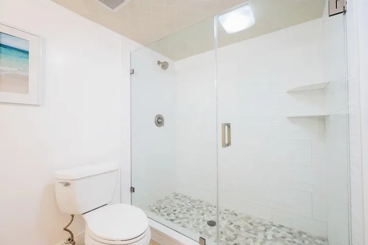 GUEST BATHROOM