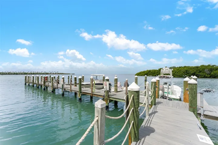 Dock