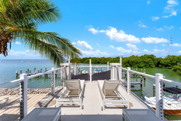 Dock