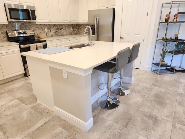 21029 SW Modena Way (10)