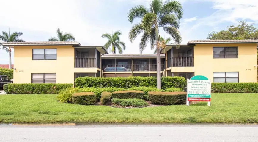 Apartment in Boca Raton