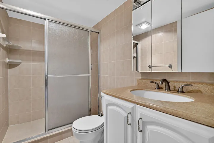 18-web-or-mls-8H3A2442