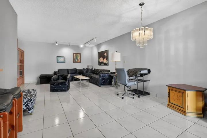 6-web-or-mls-8H3A2358