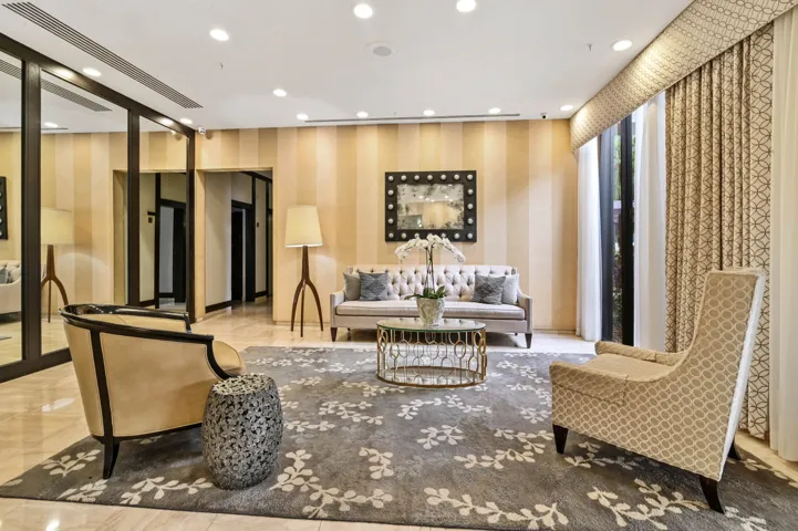 THE ENVOY LOBBY