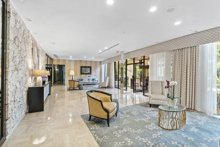 THE ENVOY LOBBY