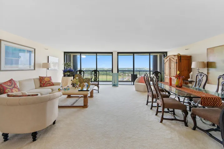 05 Living room 01
