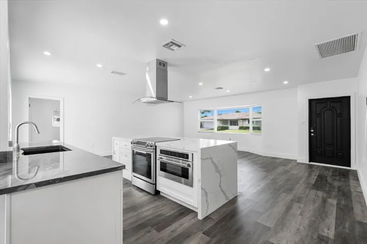 Kitchen/Family Room View