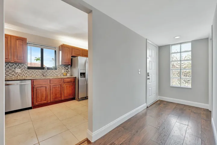 Lots of natural light throughout