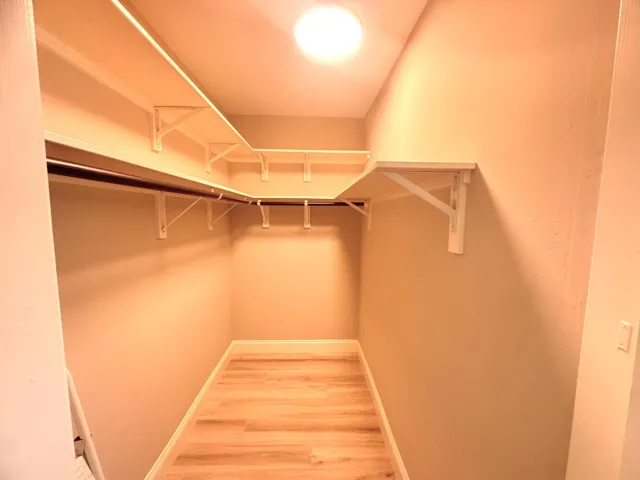 Walk in closet
