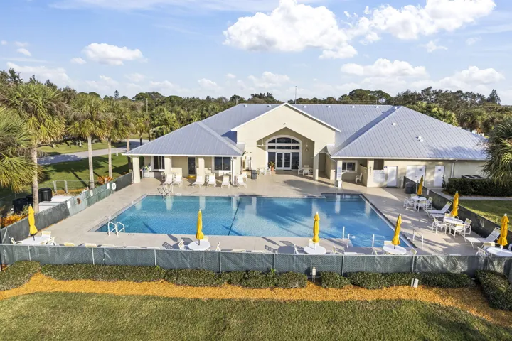HEATED POOL