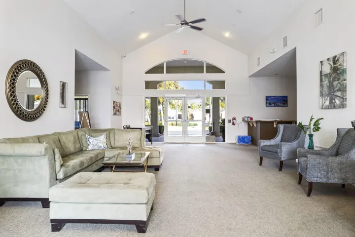 CLUBHOUSE COMMUNITY ROOM