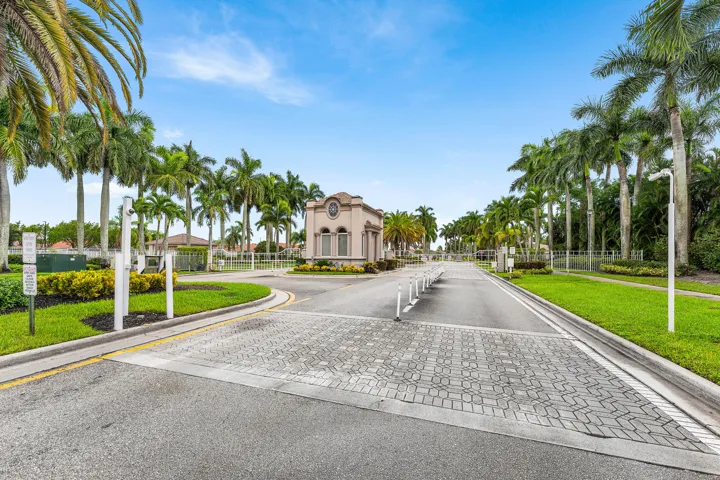 054-6947FairwayLakesDrive-BoyntonBeach-F