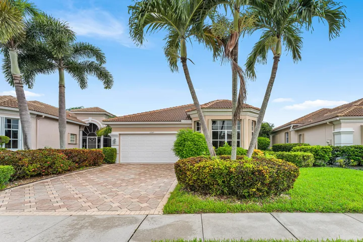 002-6947FairwayLakesDrive-BoyntonBeach-F
