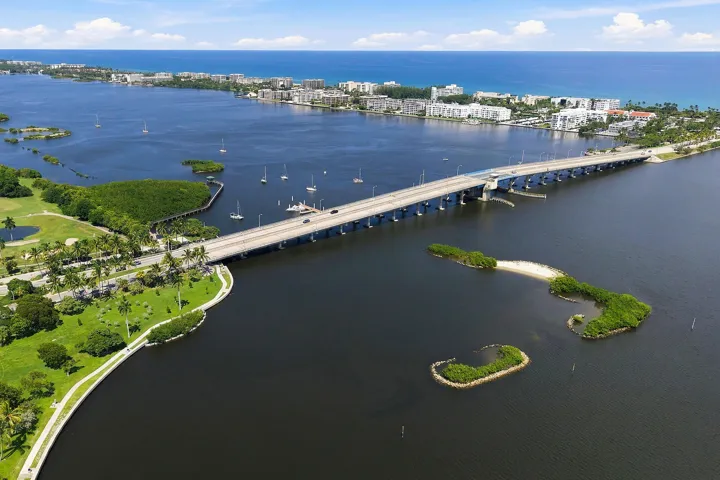 113-N-LAKESIDE-DRIVE-5-6-33460-012
