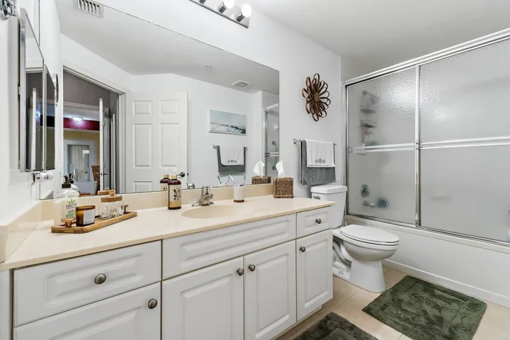 028-2810GrandePkwy-107-PalmBeachGardens-