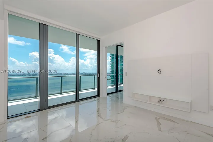 480 Ne 31st St 3201, Miami, Florida 33137
