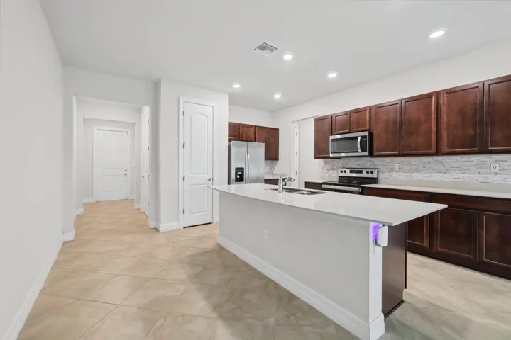 4488 E Appleton Cir -6