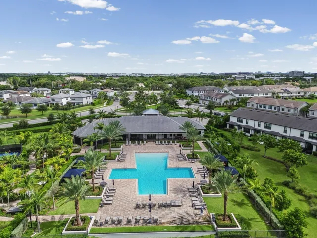 4488 E Appleton Cir -62