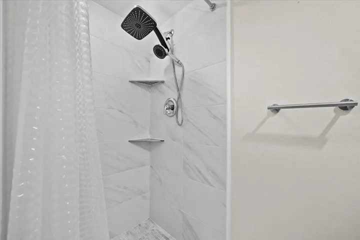 Primary_Bathroom_Shower
