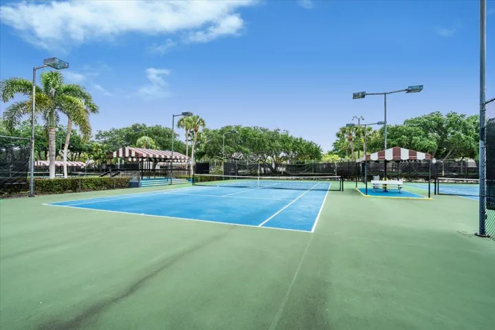 Amenity_Area_1_Tennis_Courts