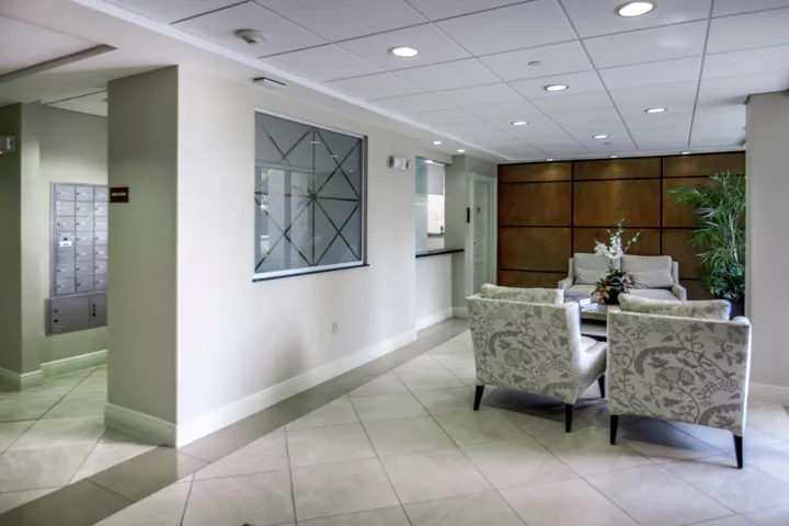 4200 N Ocean Dr Apt 2606-large-030-058-L