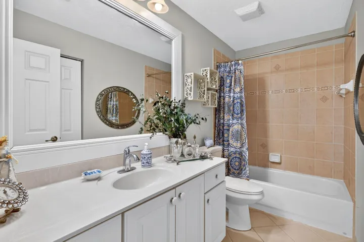 Guest Bathroom 1