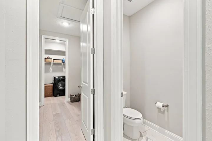 023 - master bath 3