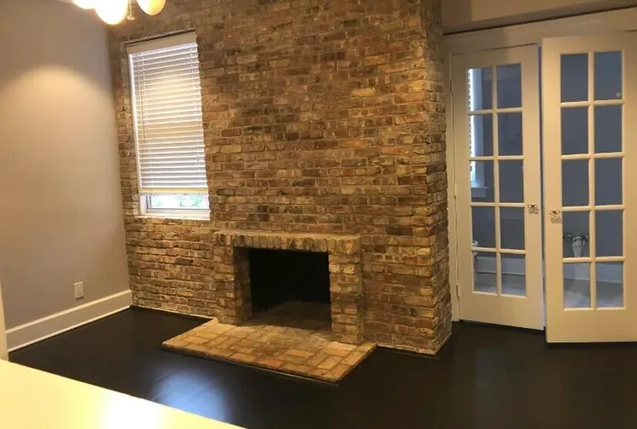 2 - Living room