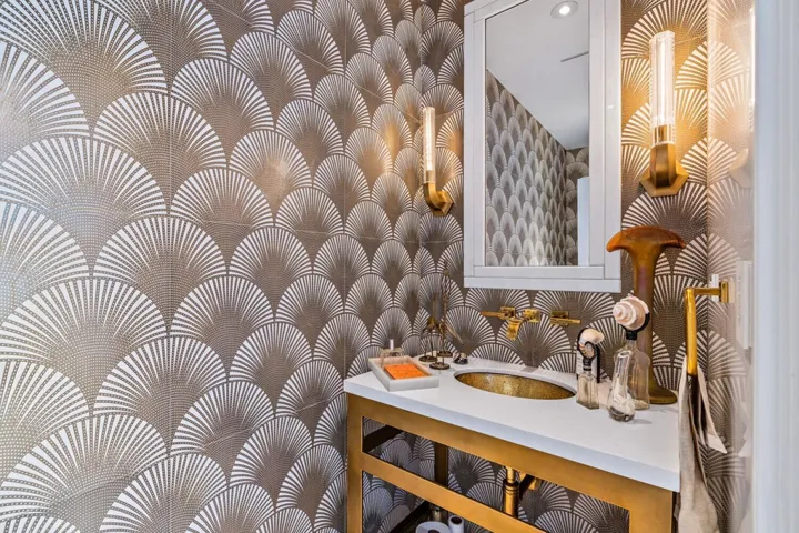 27C-POWDER ROOM