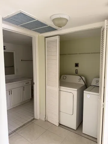 8343 Washer Dryer