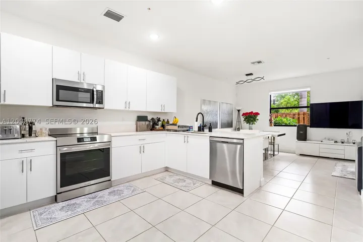 Kitchen and dining area